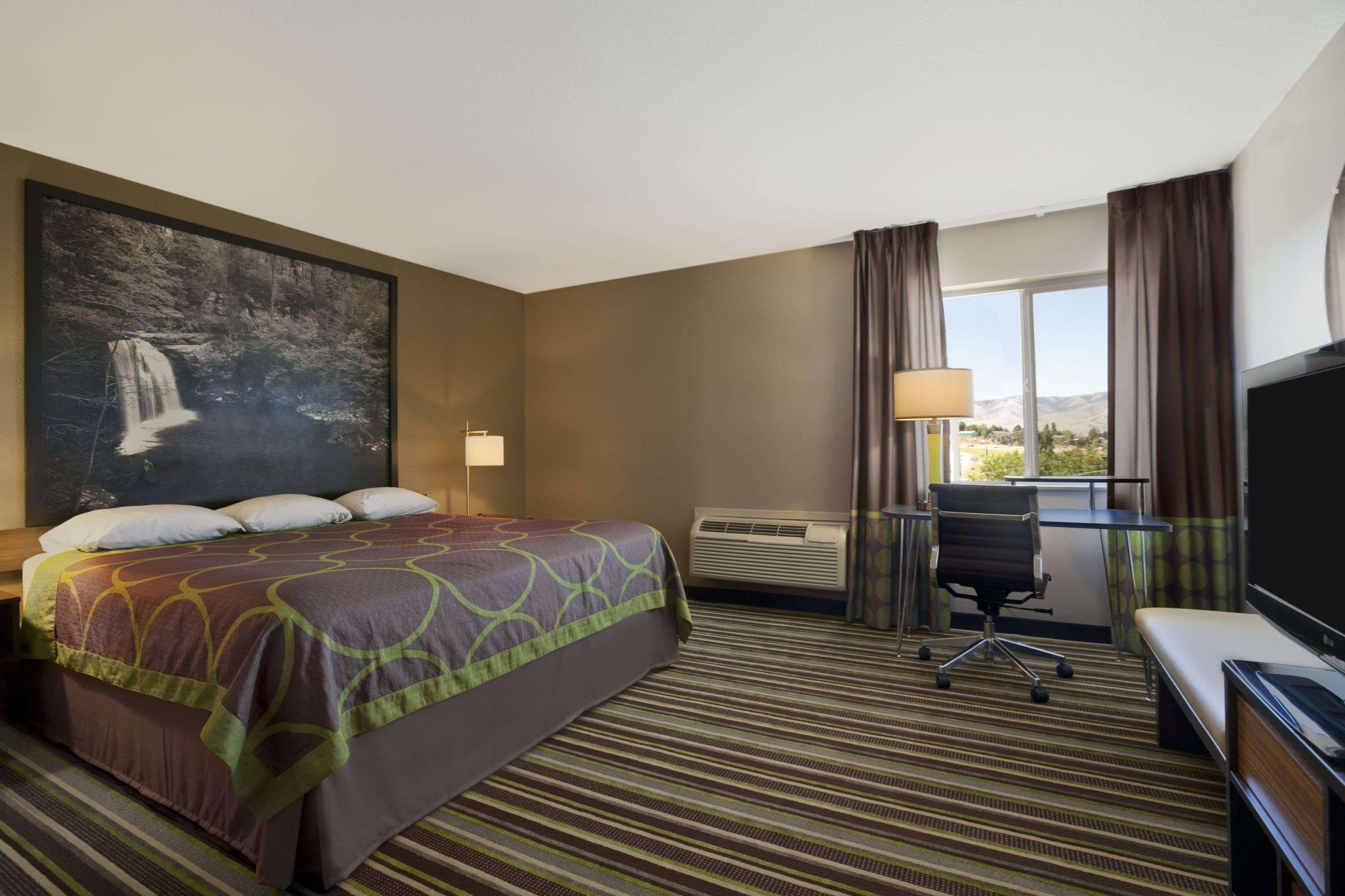 Super 8 By Wyndham Pocatello Hotell Exteriör bild