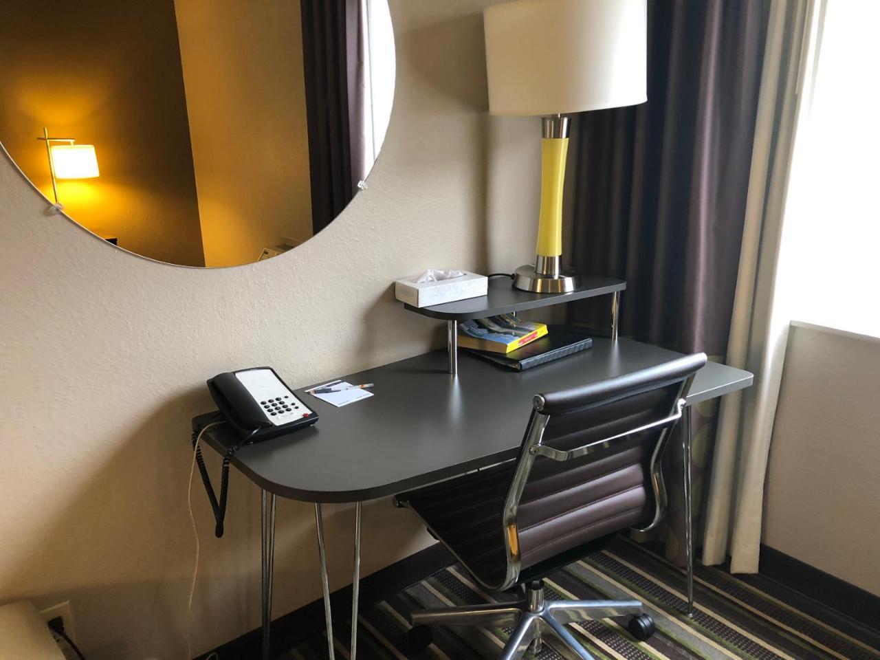 Super 8 By Wyndham Pocatello Hotell Exteriör bild